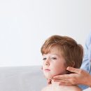 Geschwollene Lymphknoten bei Kindern bei Infektionskrankheiten: diagnostische Aspekte